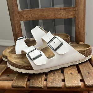 Birkenstock White Arizona Footbed Sandal